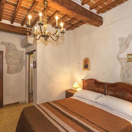 B&B Due Borghi Pisa Bagian luar foto
