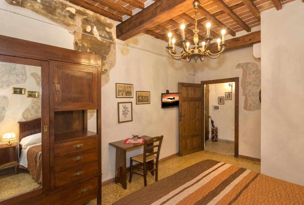 B&B Due Borghi Pisa Bagian luar foto