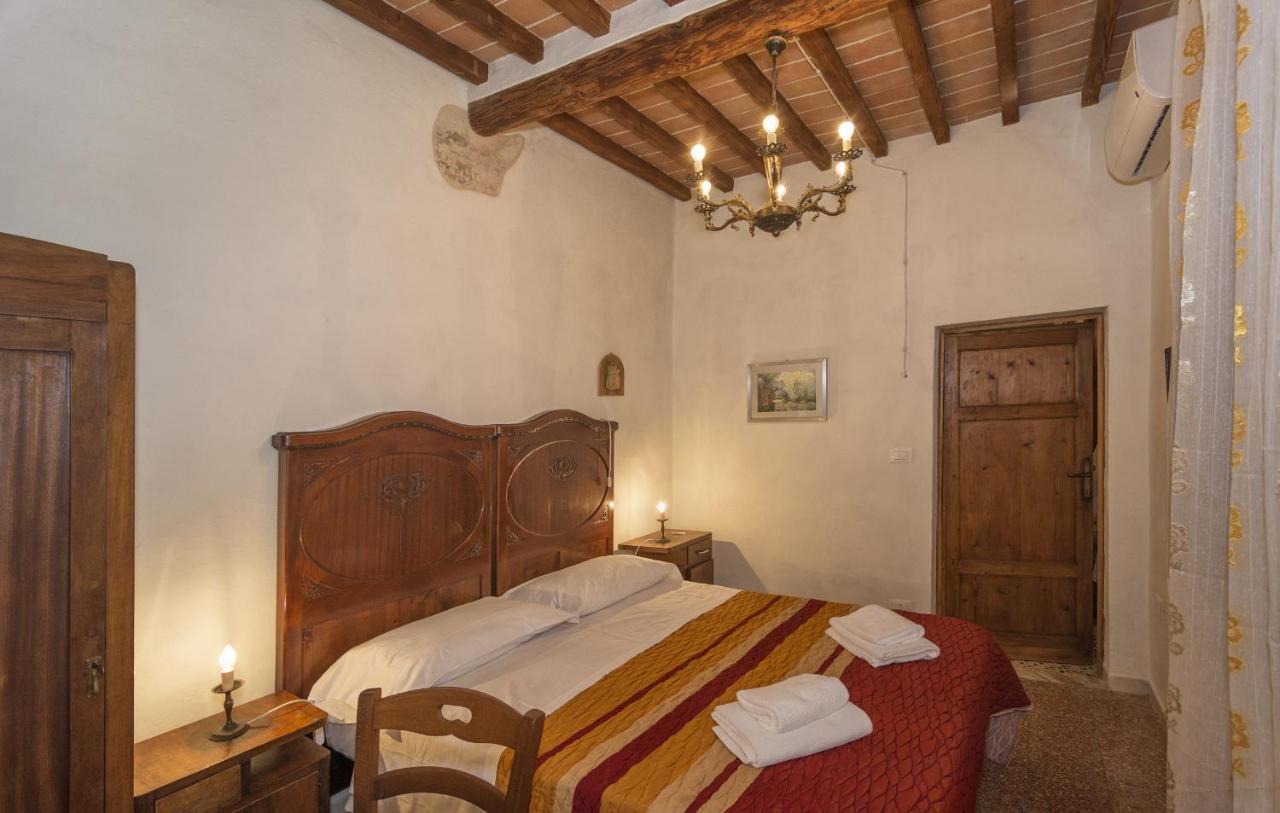 B&B Due Borghi Pisa Bagian luar foto