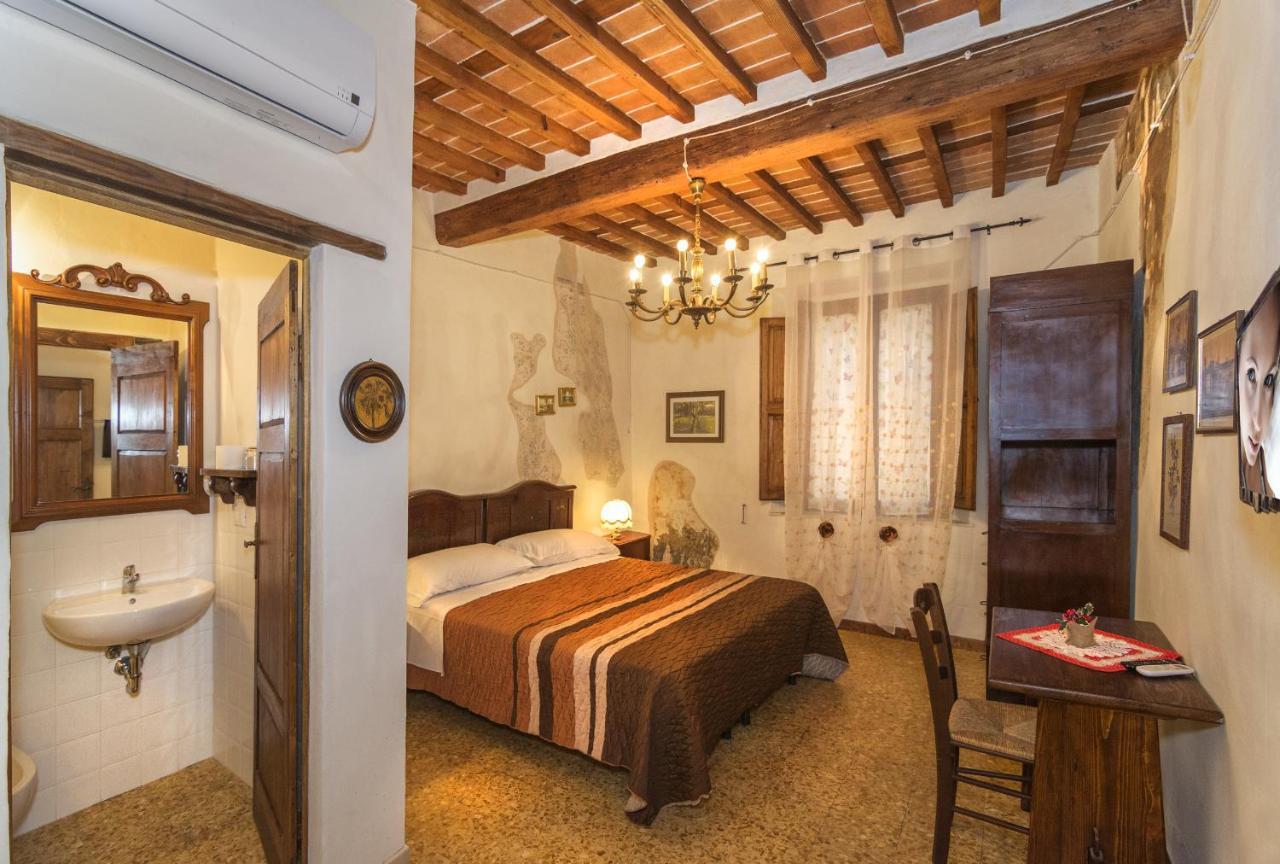 B&B Due Borghi Pisa Bagian luar foto