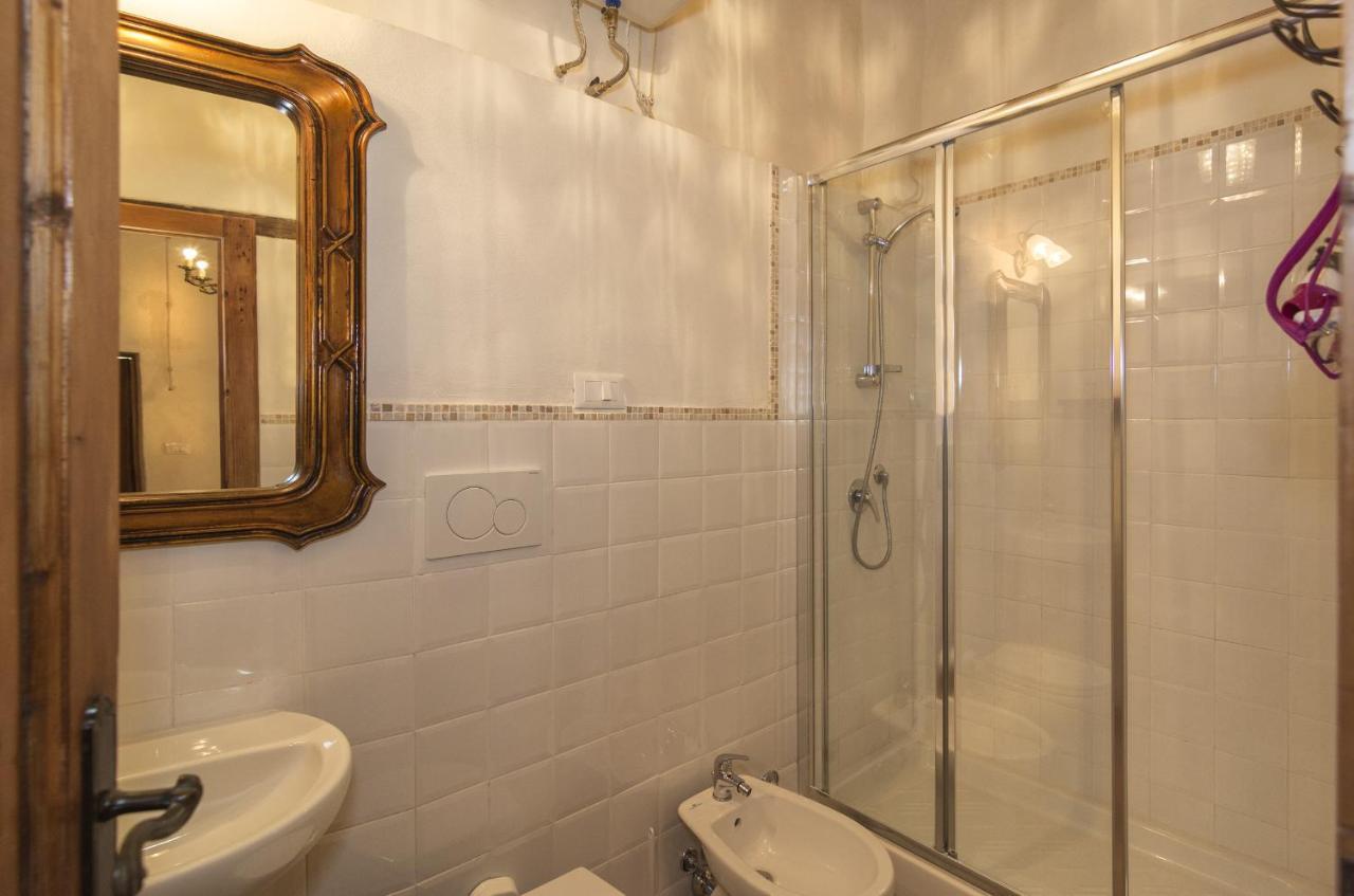 B&B Due Borghi Pisa Bagian luar foto
