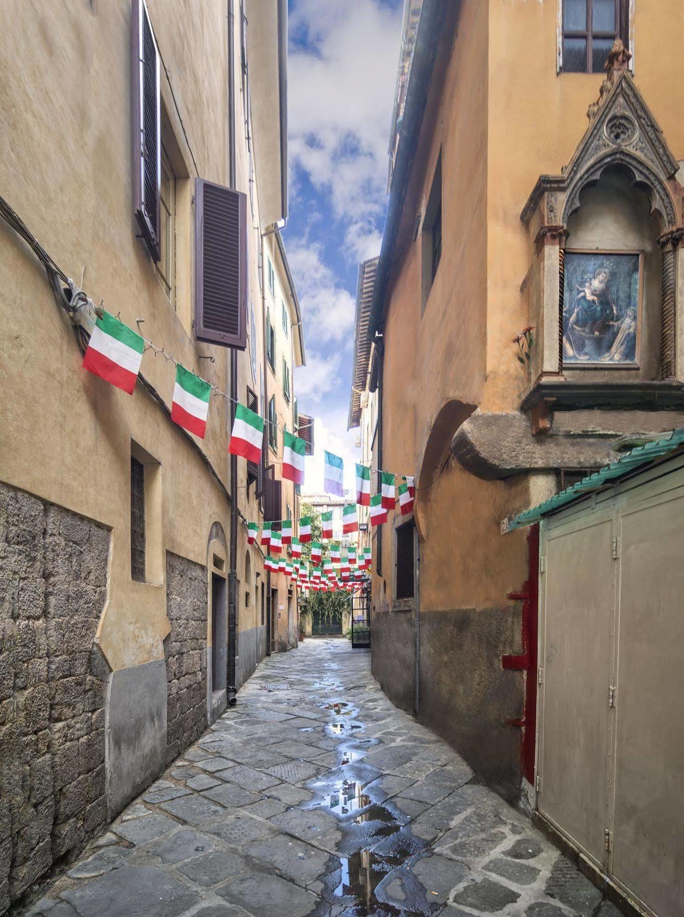 B&B Due Borghi Pisa Bagian luar foto