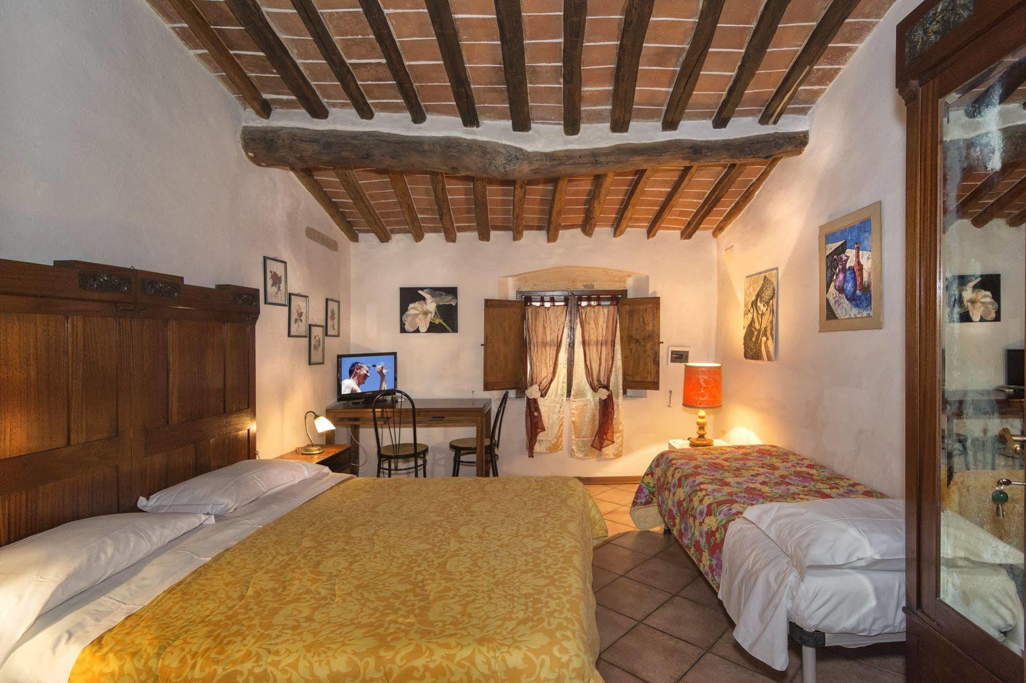 B&B Due Borghi Pisa Bagian luar foto