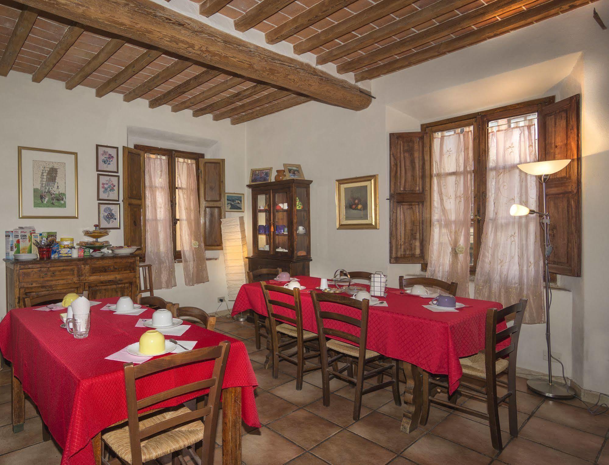 B&B Due Borghi Pisa Bagian luar foto