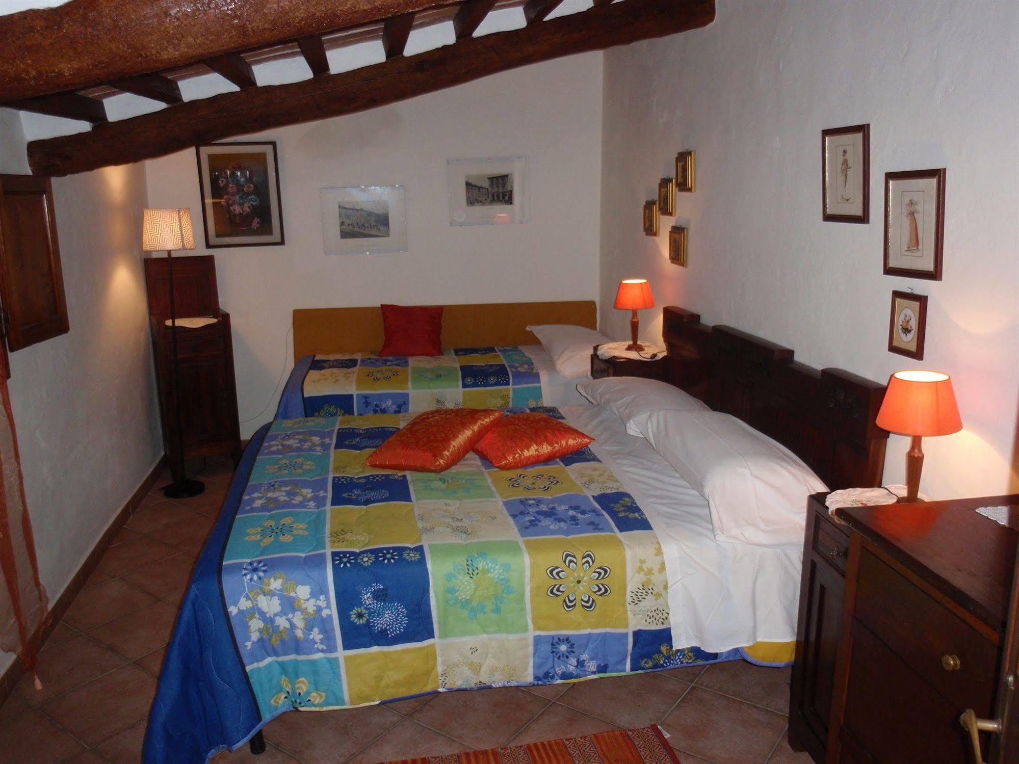 B&B Due Borghi Pisa Bagian luar foto